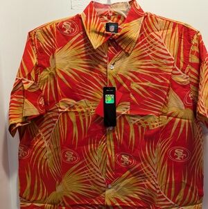 San Francisco 49ers Mens Large FOCO Red and Yellow Short Sleeve Button Up Shirt